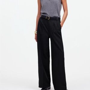 Madewell The Harlow Wide-Leg Pant in Drapey Twill